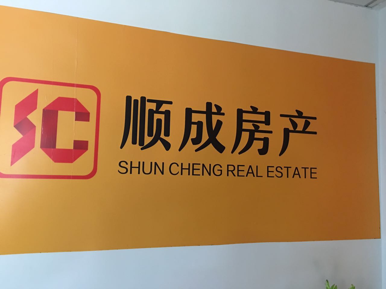 ҵLogo